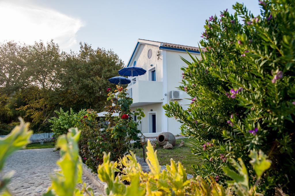 Dreams Apartments - Katelios,Santa Barbara Beach ภายนอก รูปภาพ