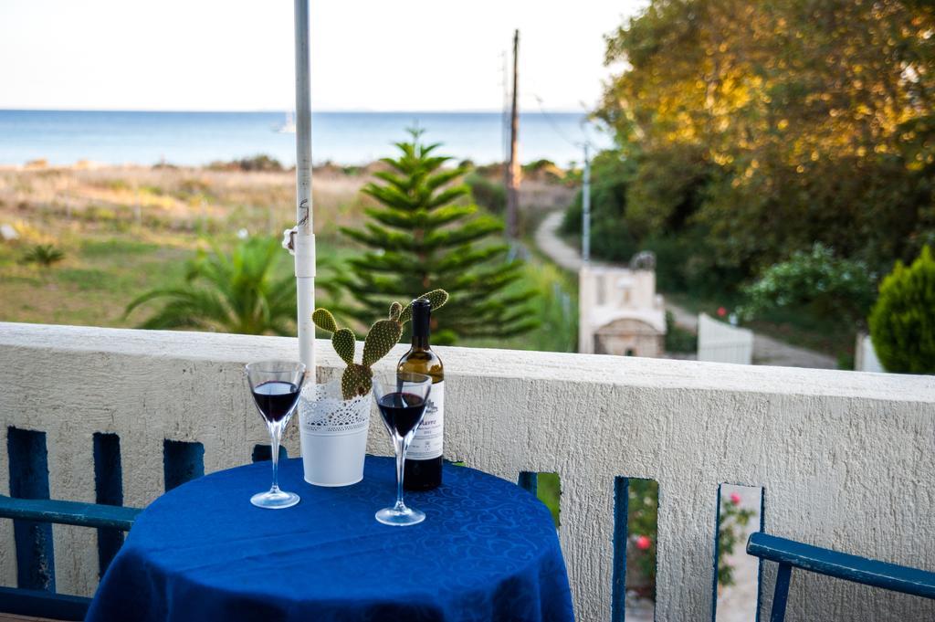 Dreams Apartments - Katelios,Santa Barbara Beach ภายนอก รูปภาพ