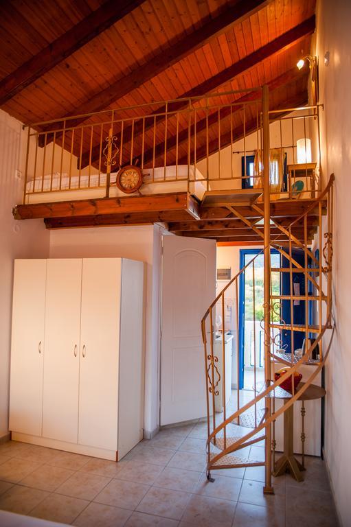 Dreams Apartments - Katelios,Santa Barbara Beach ภายนอก รูปภาพ