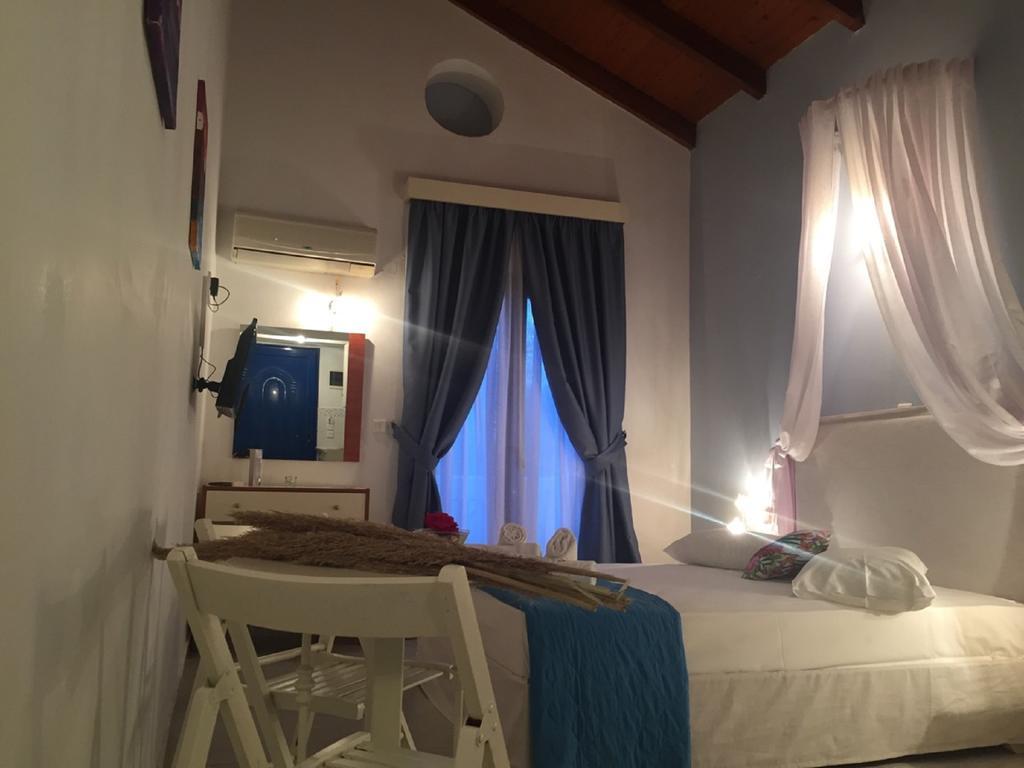 Dreams Apartments - Katelios,Santa Barbara Beach ภายนอก รูปภาพ
